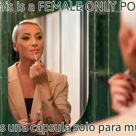 Coeo Pod Beatas 호스텔 말라가